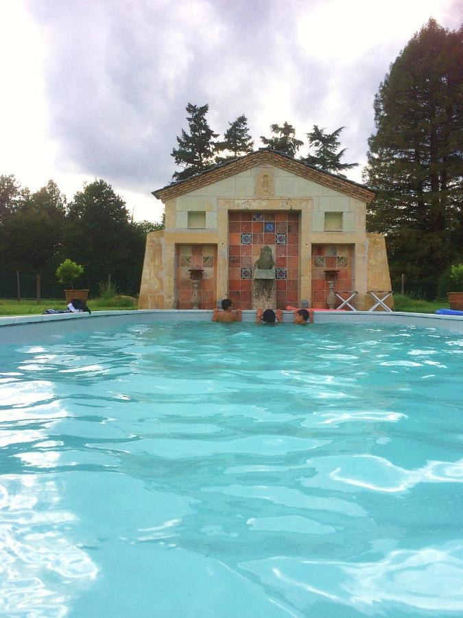 Chateau De Chambiers Durtal Exteriör bild
